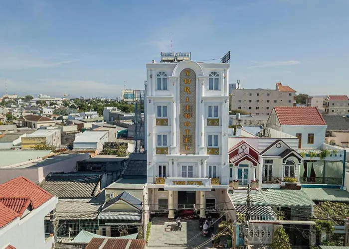 Khách sạn Yurii