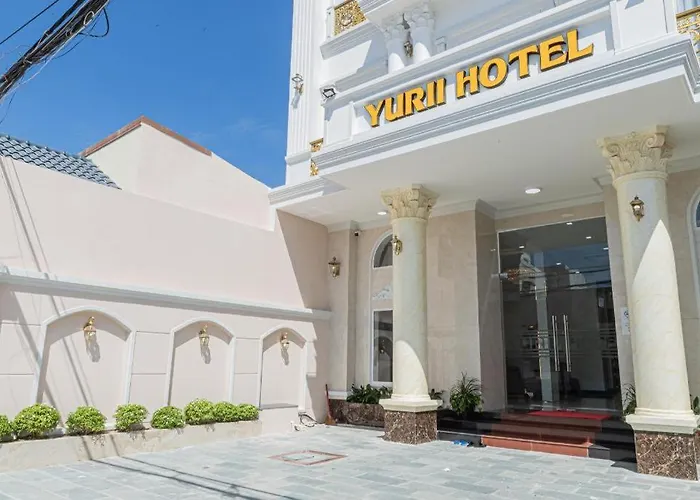 Yurii Khách sạn